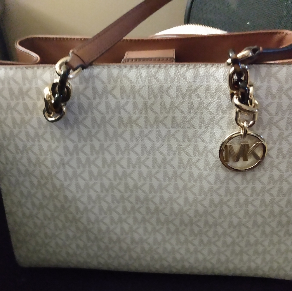 Entire BRAND NEW with tags Michael Kors collection